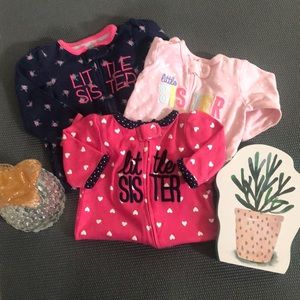 🎀3 little sister zip sleepers with footies🎀